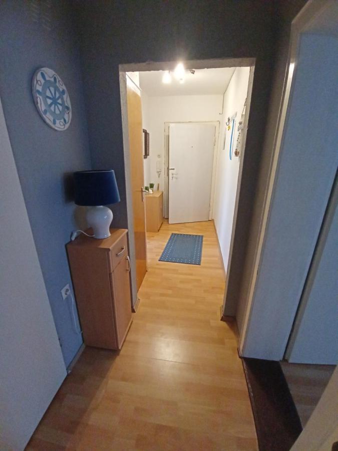 Ferienwohnung Maritim Mit E-Bike Verleih Вильгельмсхафен Экстерьер фото