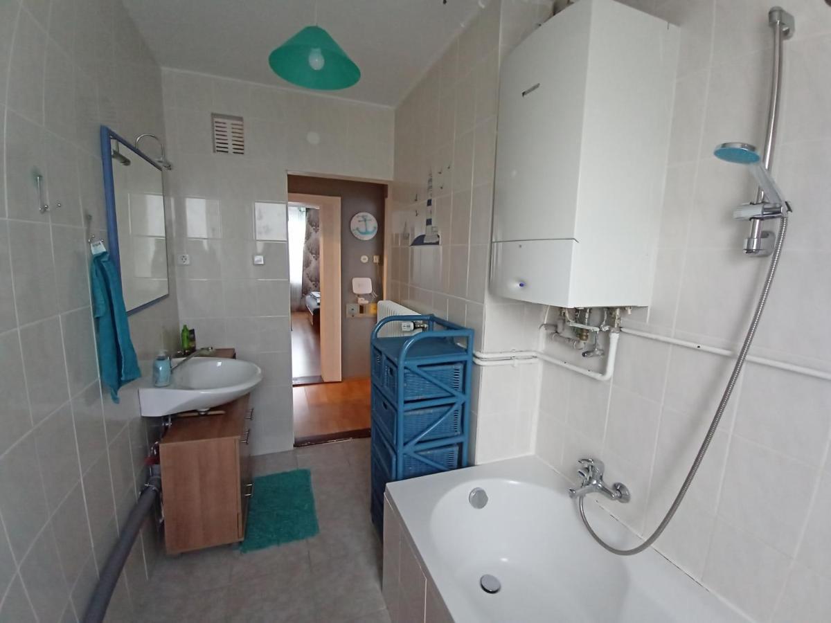 Ferienwohnung Maritim Mit E-Bike Verleih Вильгельмсхафен Экстерьер фото